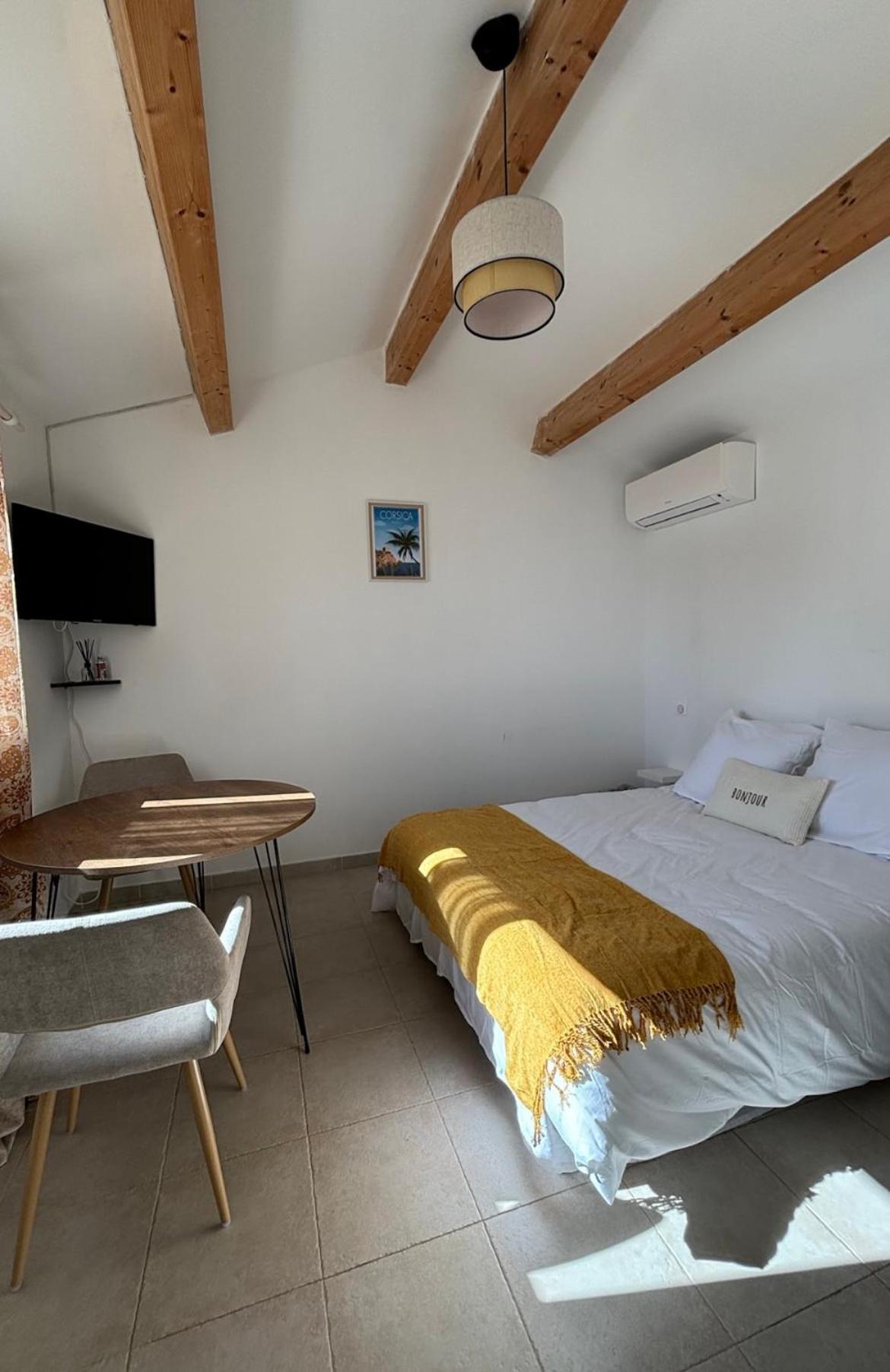 Appartement 2 Personnes Bord De Mer Саґон Екстер'єр фото